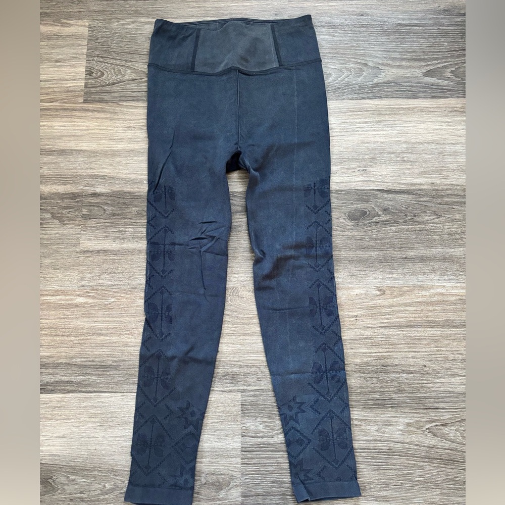 CALIA by Carrie Underwood Blue Patterned Leggings